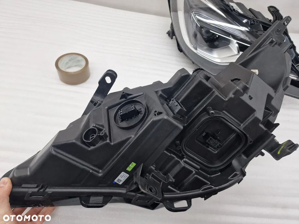 OPEL ASTRA K V 15-  IDEALNA FULL LED PRAWA LAMPA PRZEDNIA PRZÓD , NR 39055746 , INTELLI LUX , NR AUKCJI LL477 - 17