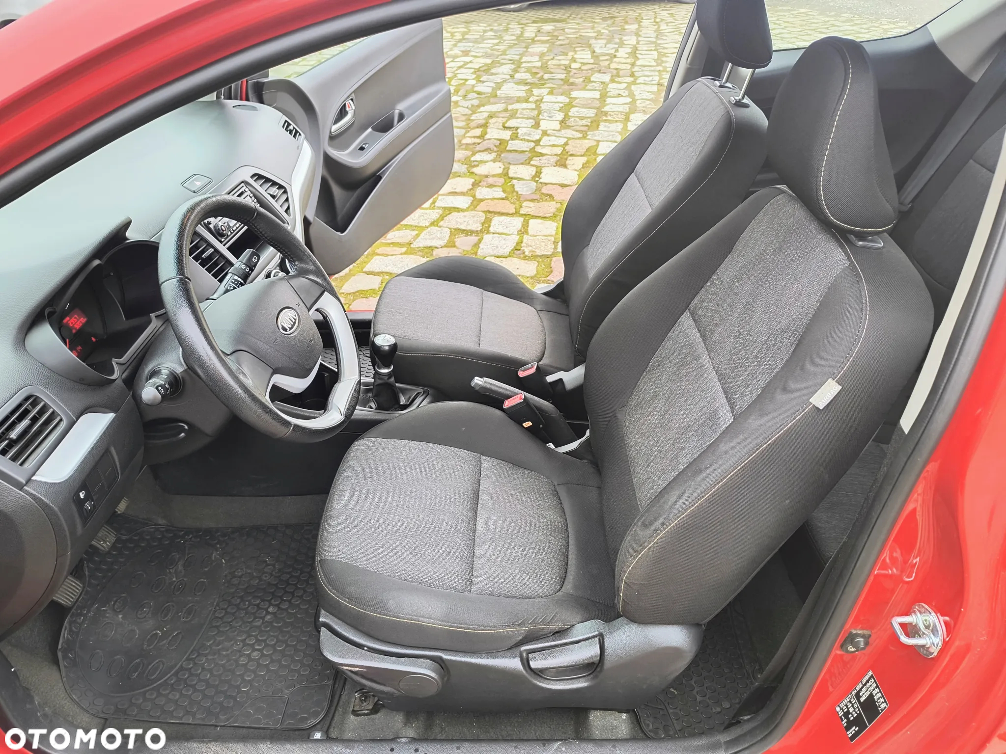 Kia Picanto 1.0 Business Line - 13