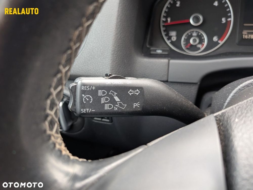 Volkswagen Golf Plus - 17