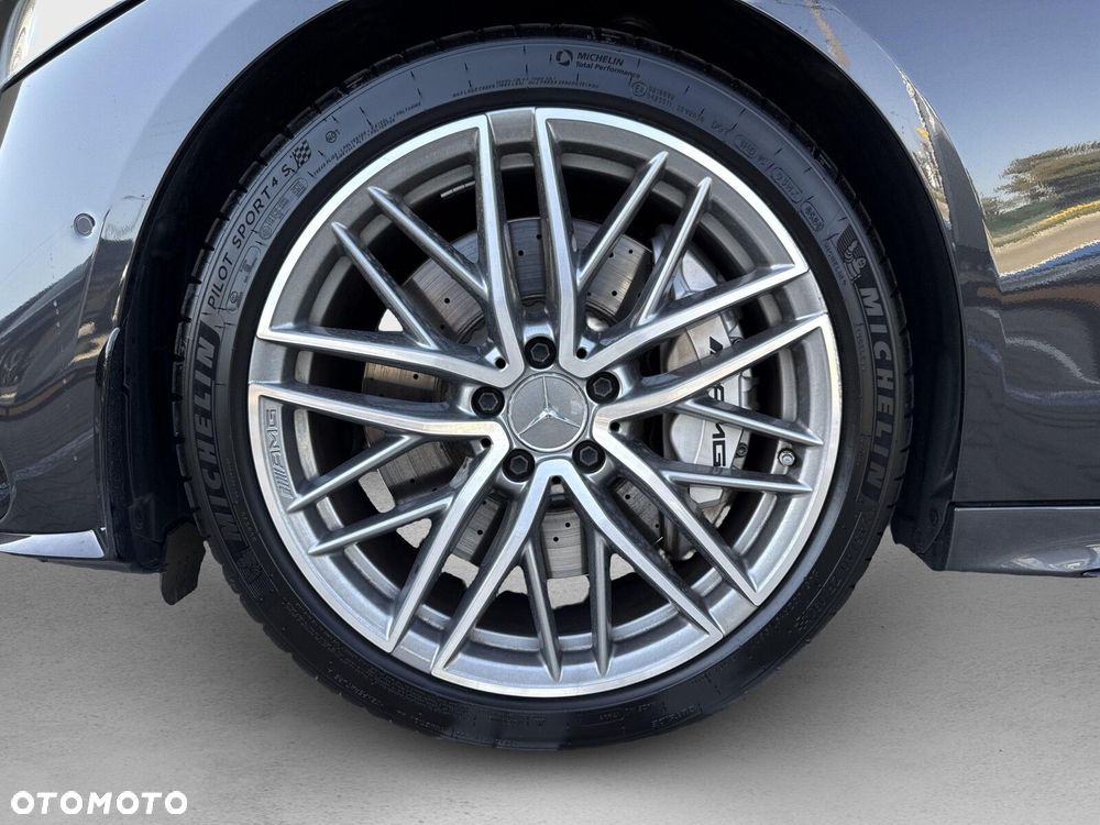 Mercedes-Benz Klasa C AMG 43 mHEV 4-Matic - 29