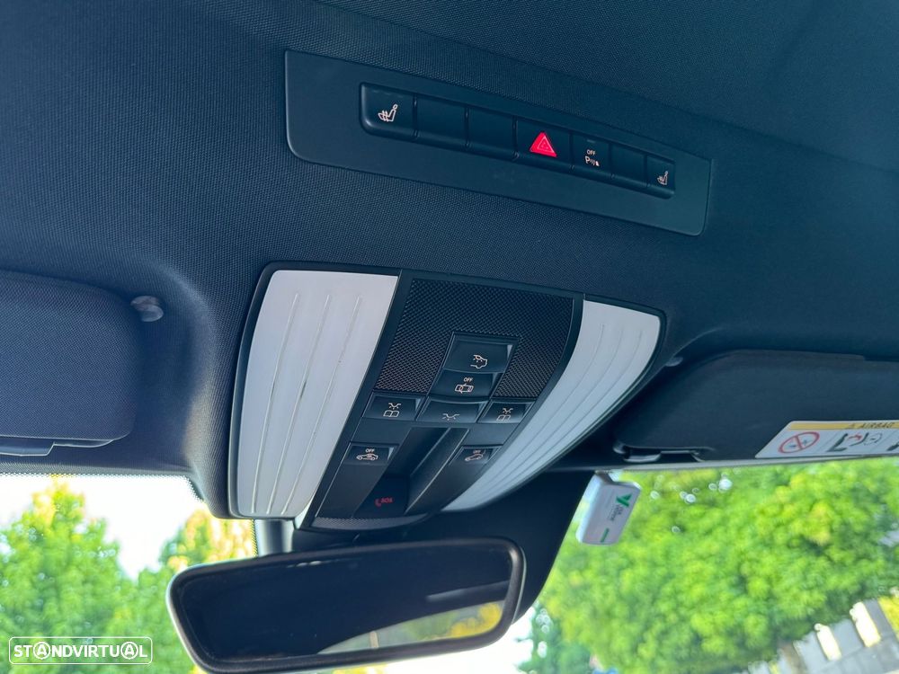 Mercedes-Benz AMG GT S - 34