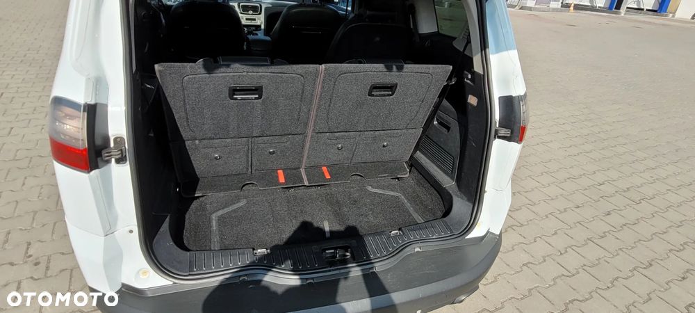 Ford S-Max 2.5 Titanium - 31