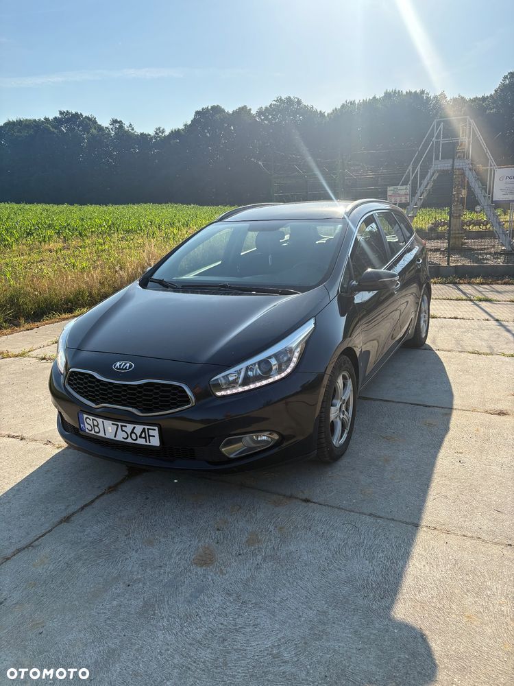 Kia Ceed - 1