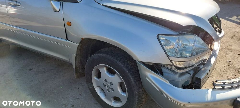 Lexus rx300 3,0 pompa wspomagania - 3