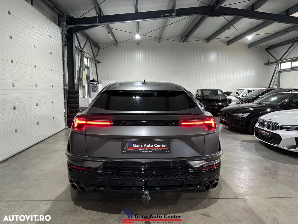 Lamborghini URUS Standard - 39