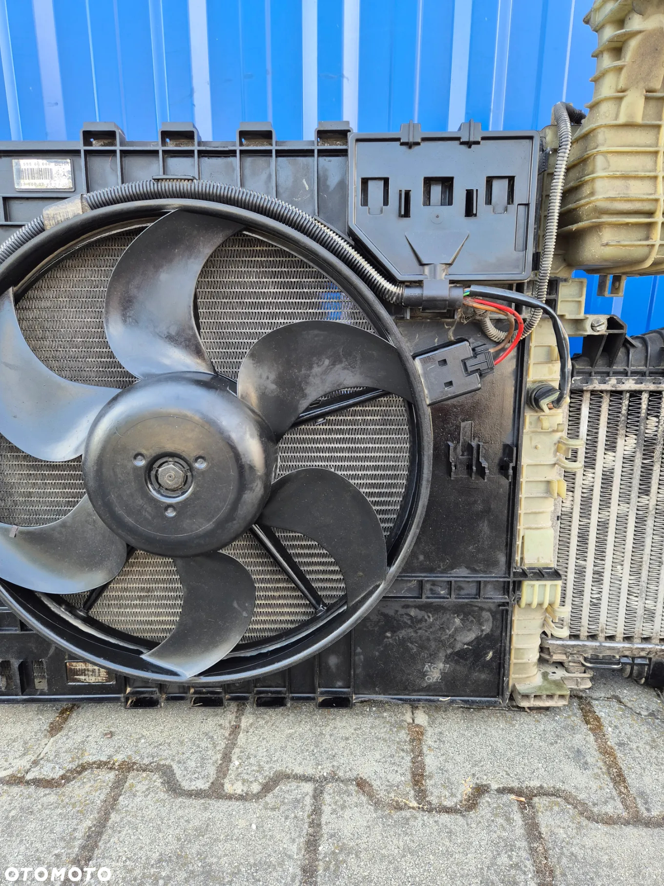 CHŁODNICA WODY + CHŁODNICA POWIETRZA( INTERCOOLER) + WENTYLATOR MB VITO W 638 2.2 CDI - 5