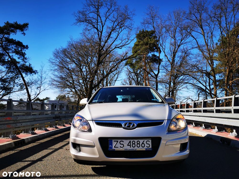 Hyundai i30 1.4 Base - 19