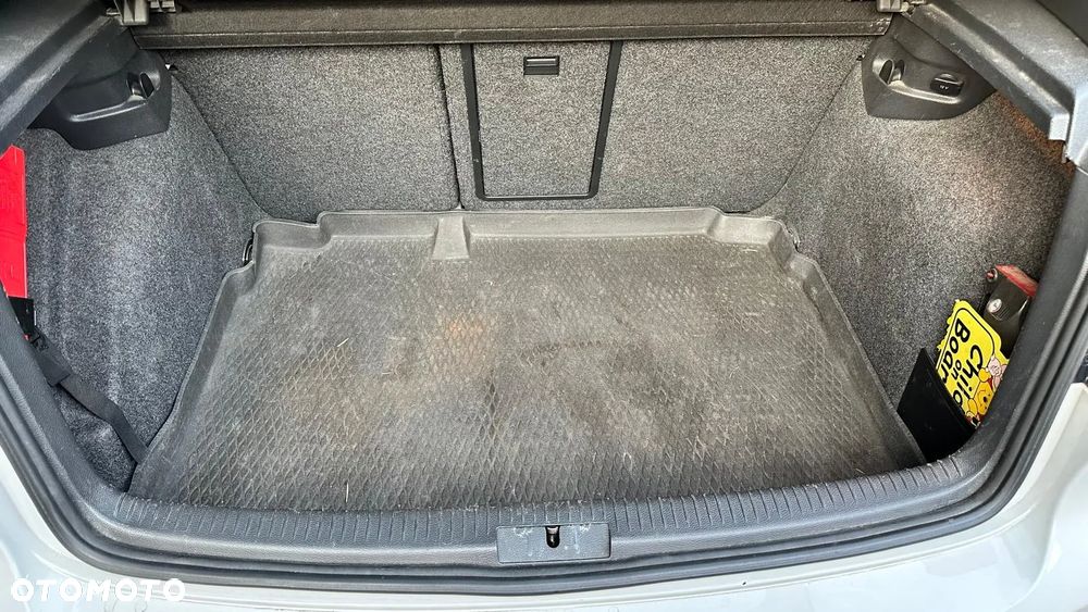 Volkswagen Golf ver-vi-2-0-tsi-gti-dsg - 3
