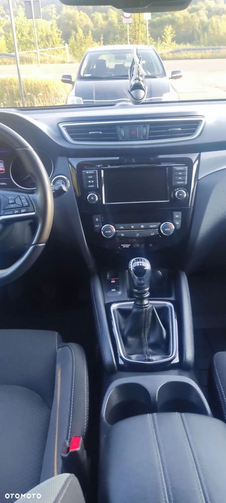 Nissan Qashqai 1.3 DIG-T N-Connecta - 13