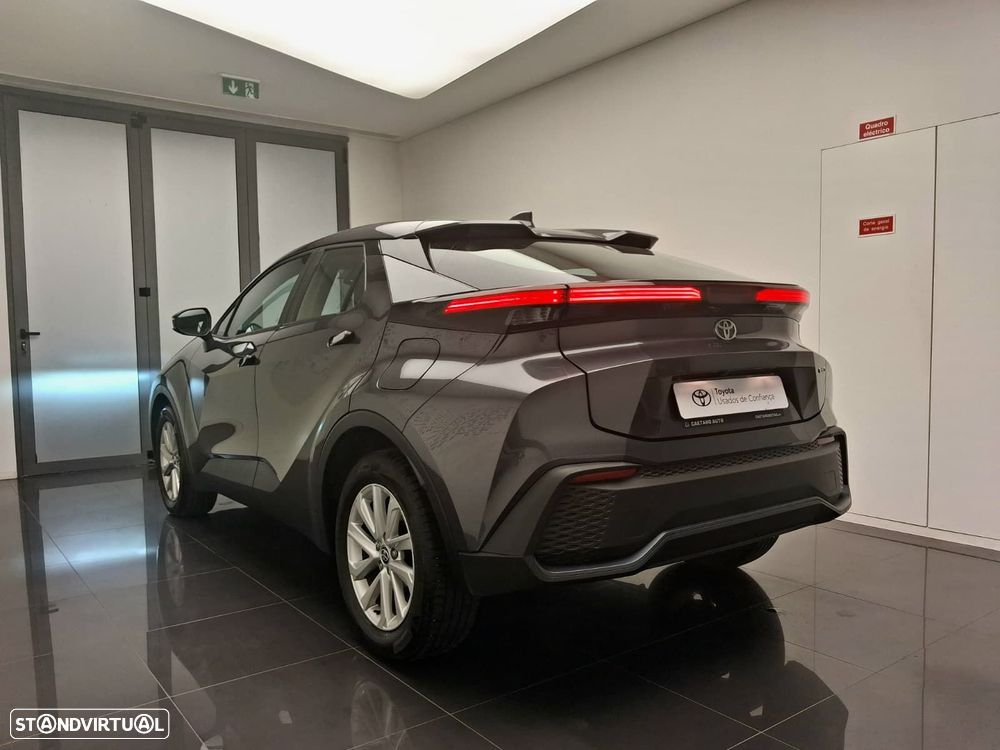 Toyota C-HR - 3