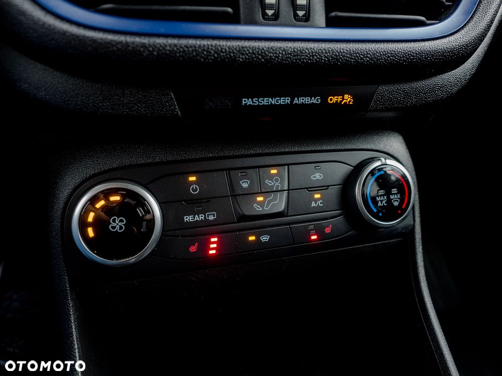 Ford Fiesta - 28