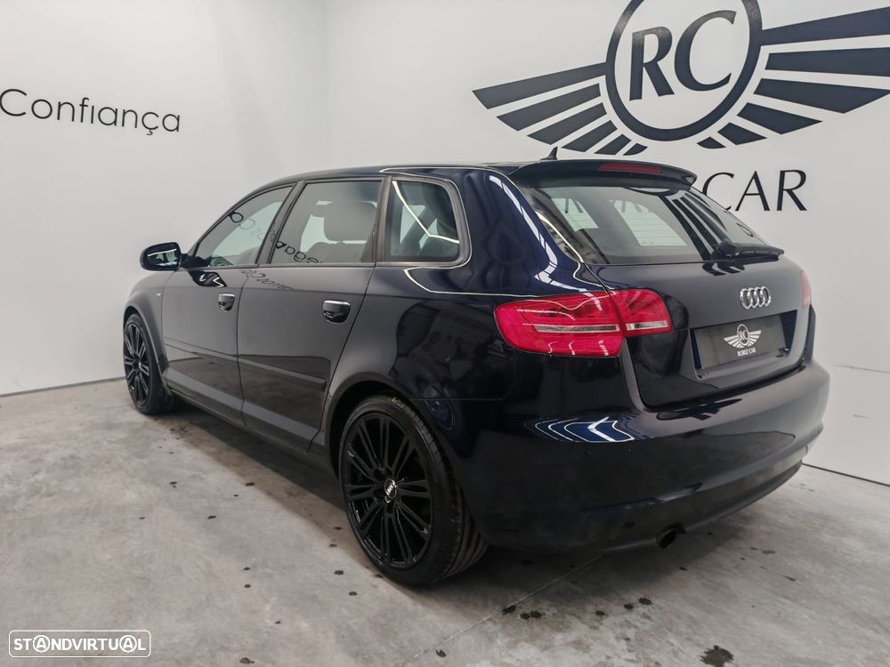 Audi A3 Sportback 1.6 TDI S-line - 4