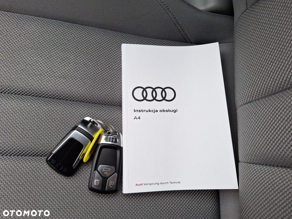 Audi A4 Limousine - 32