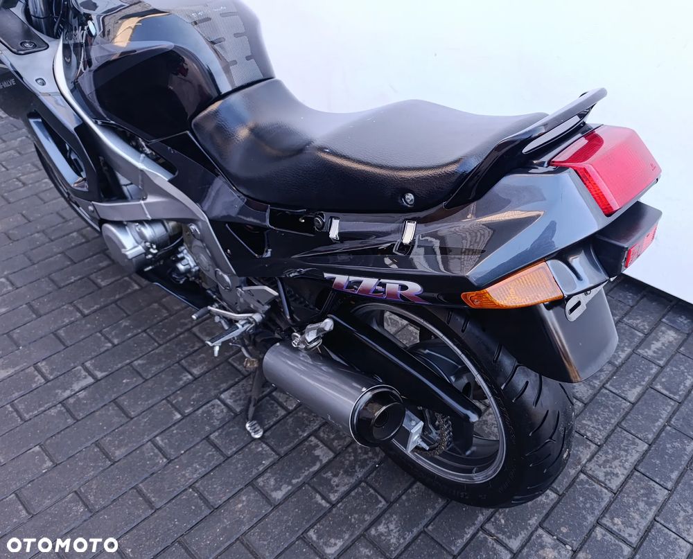 Kawasaki ZZR - 17