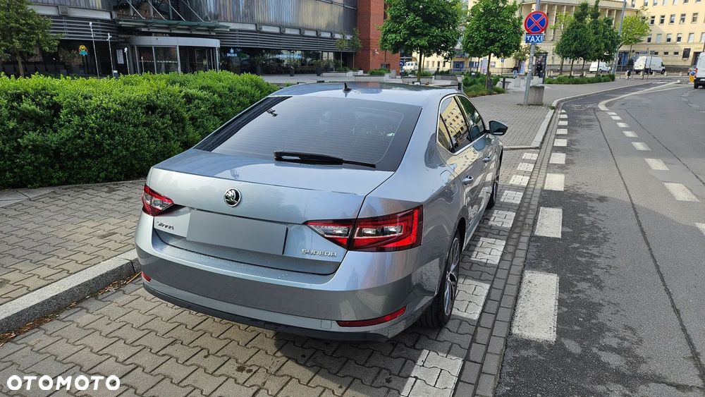 Skoda Superb 1.5 TSI ACT Style - 13