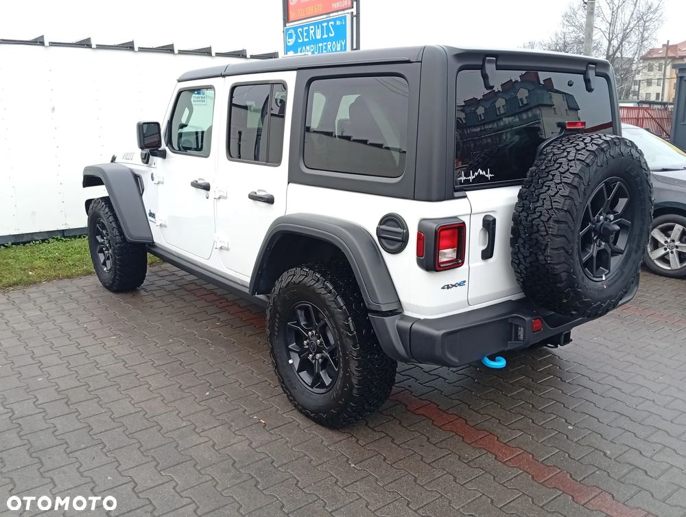 Jeep Wrangler - 5