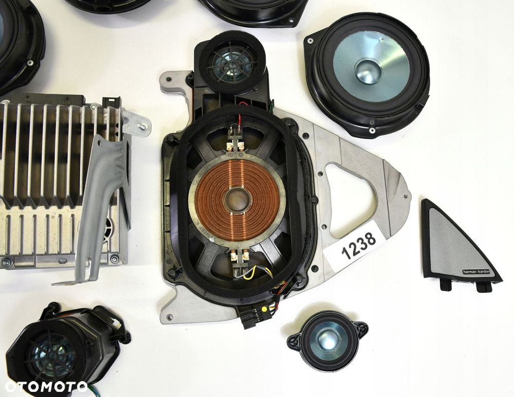 MERCEDES E KLASA W207 NAGŁOŚNIENIE HARMAN KARDON - 15