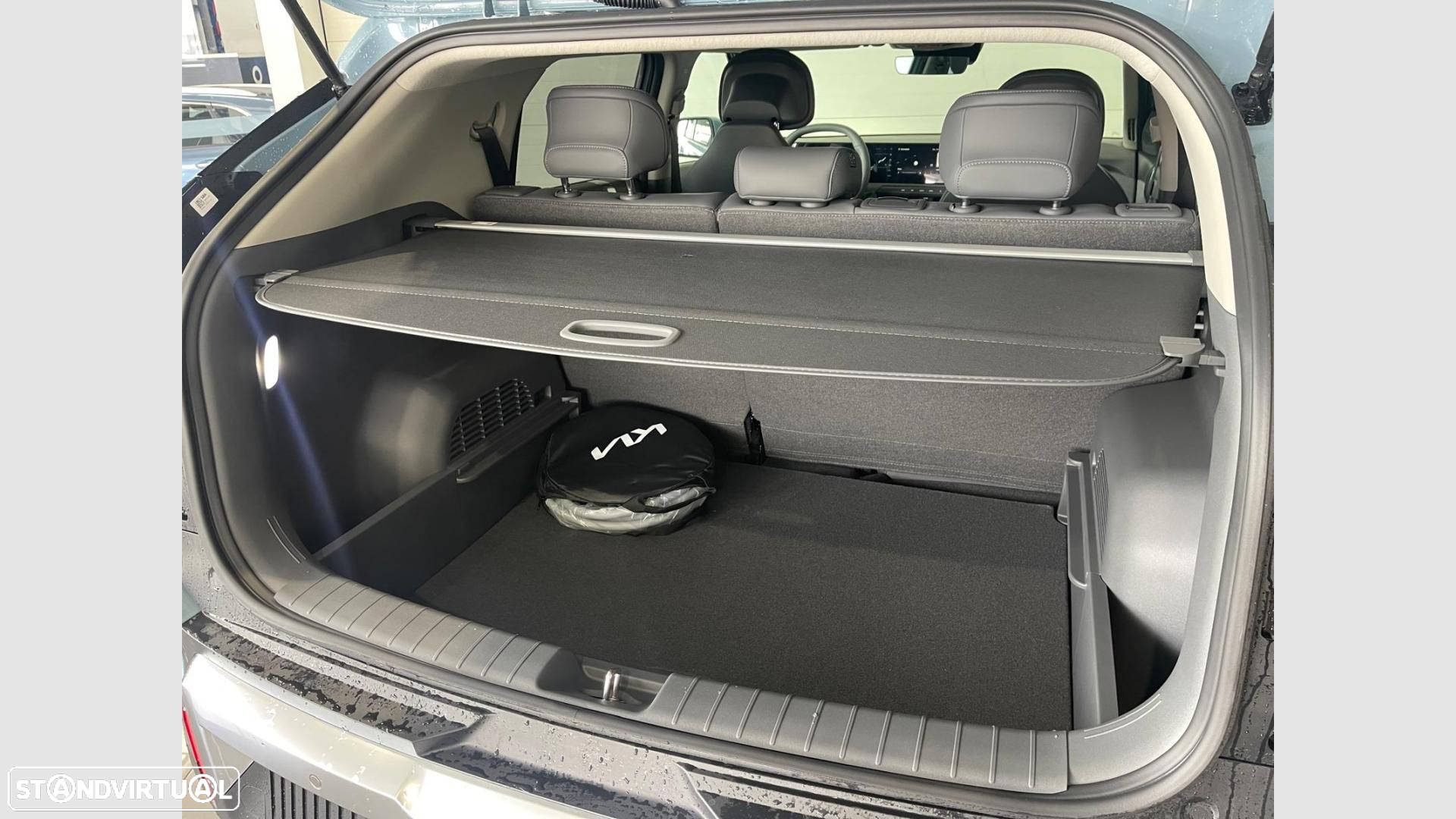Kia EV3 81.4 kWh Tech - 19