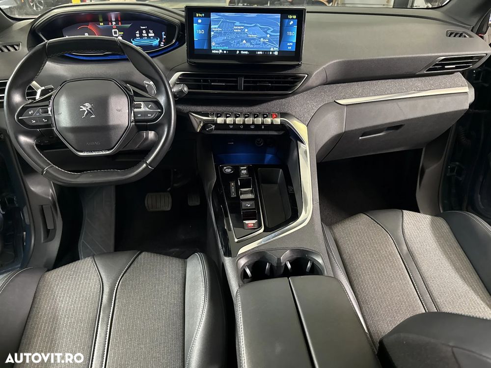 Peugeot 3008 - 10