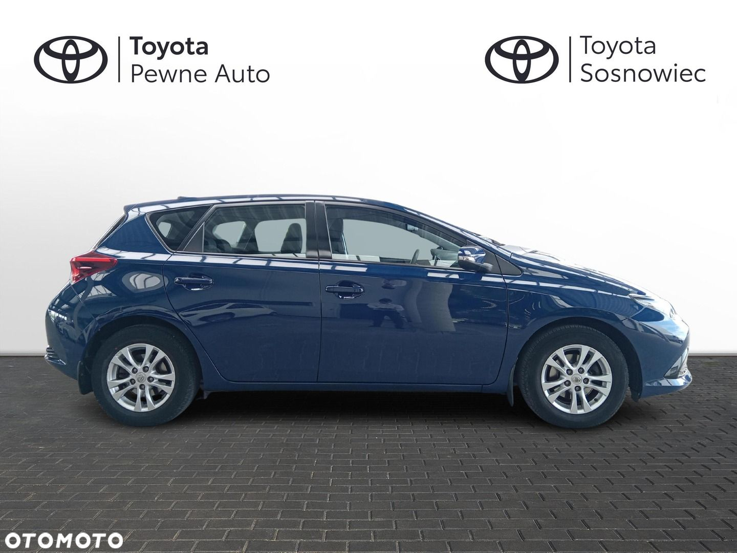 Toyota Auris - 8