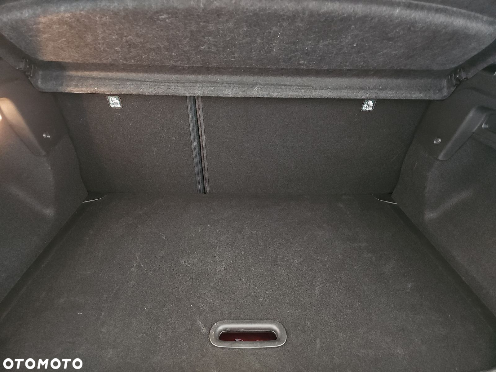 Renault Captur 1.3 TCe mHEV Techno EDC - 27