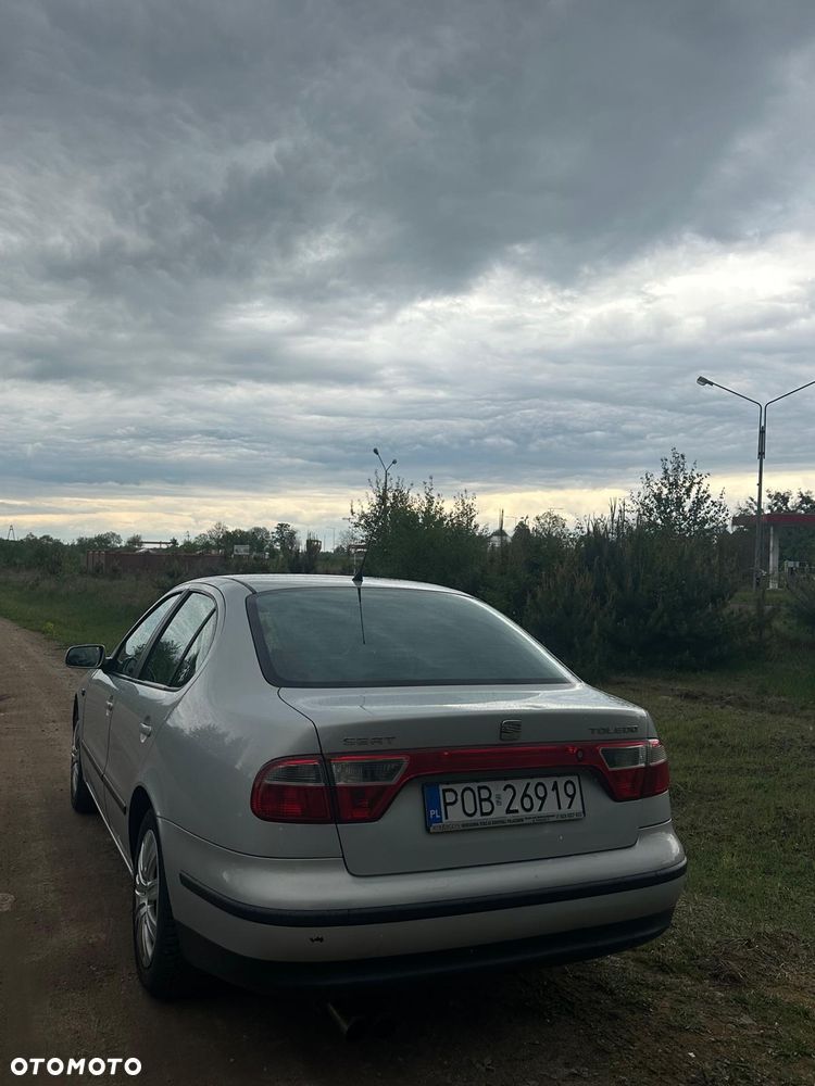 Seat Toledo 2.3 V5 - 5