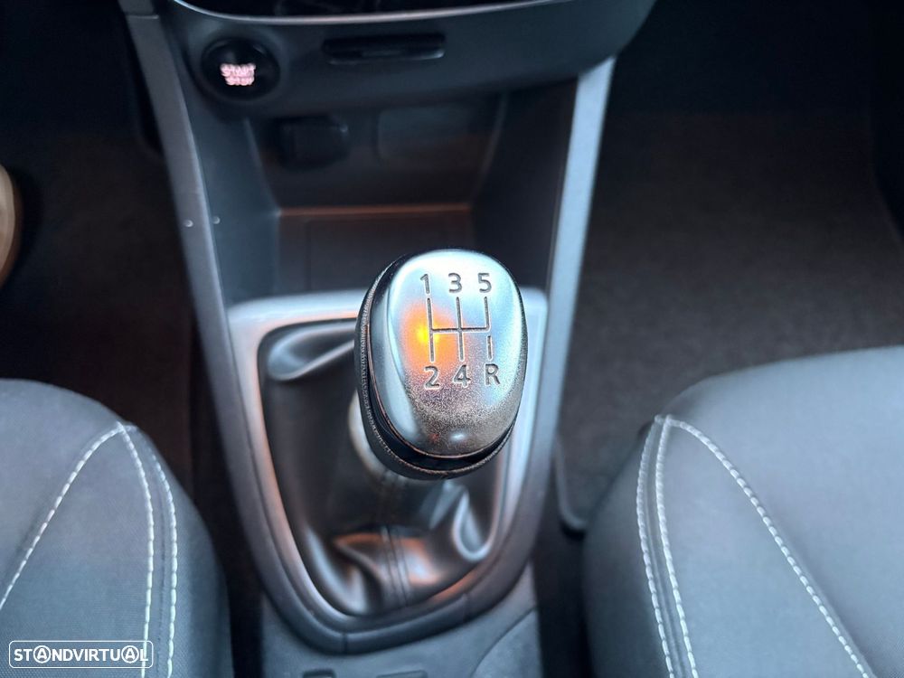 Renault Clio Sport Tourer 0.9 TCe Limited - 29