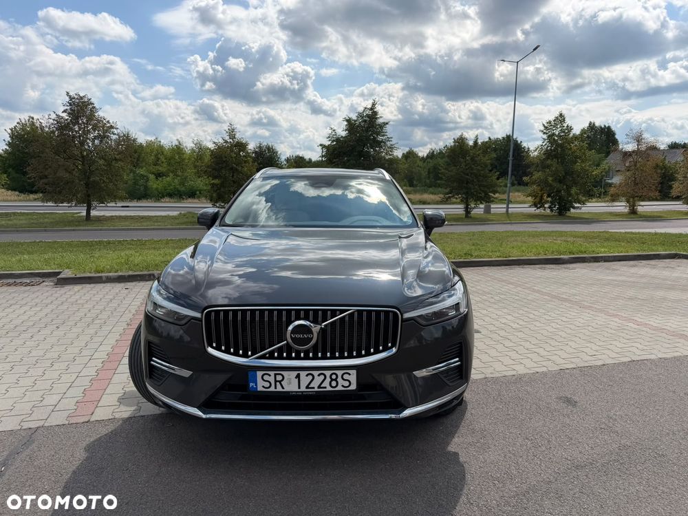Volvo XC 60 B5 B AWD Plus Bright - 8