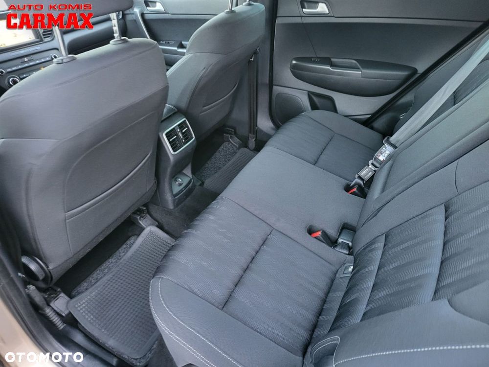 Kia Sportage - 25