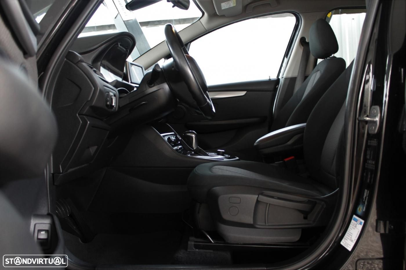 BMW 216 Gran Tourer d Advantage Auto - 8
