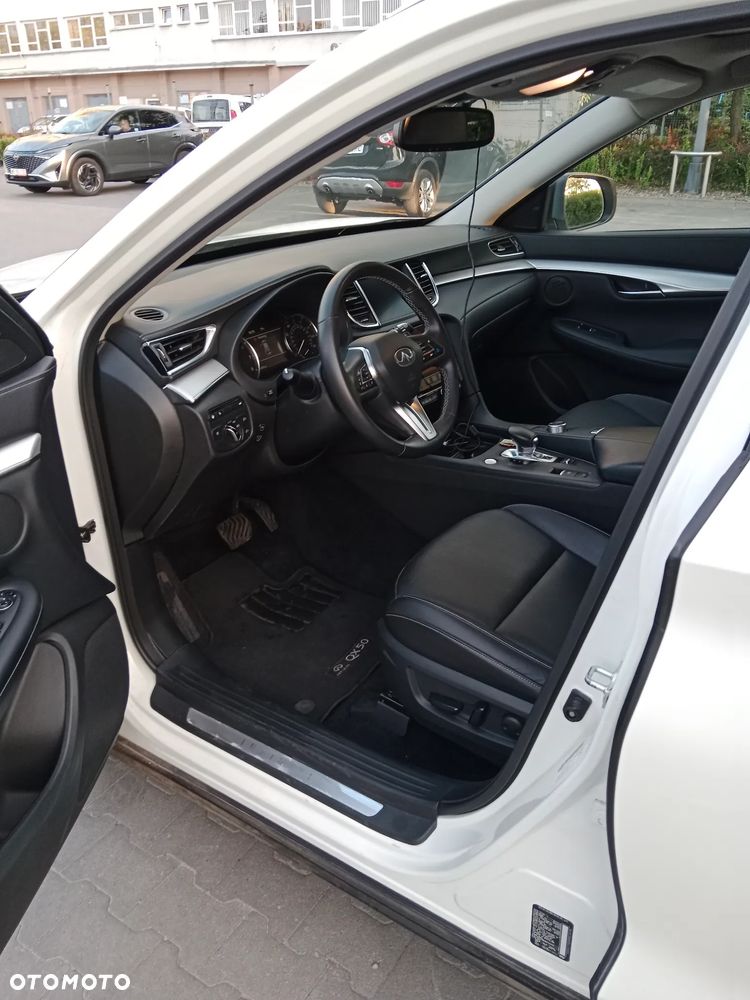 Infiniti QX50 - 17