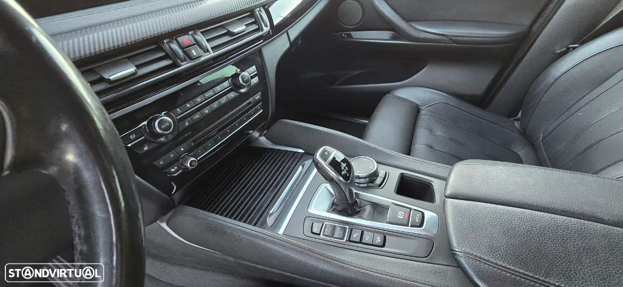 BMW X6 40 d xDrive Pack M - 29