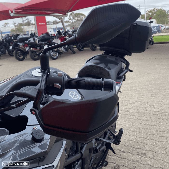 Benelli TRK 502 - 10