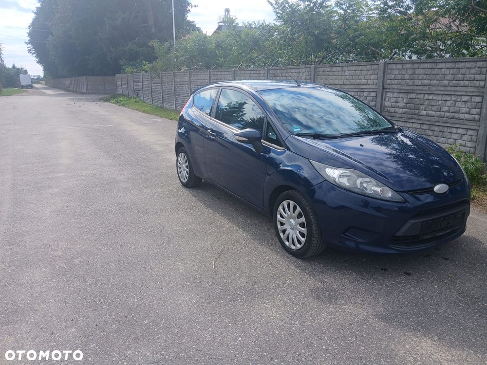 Ford Fiesta - 2