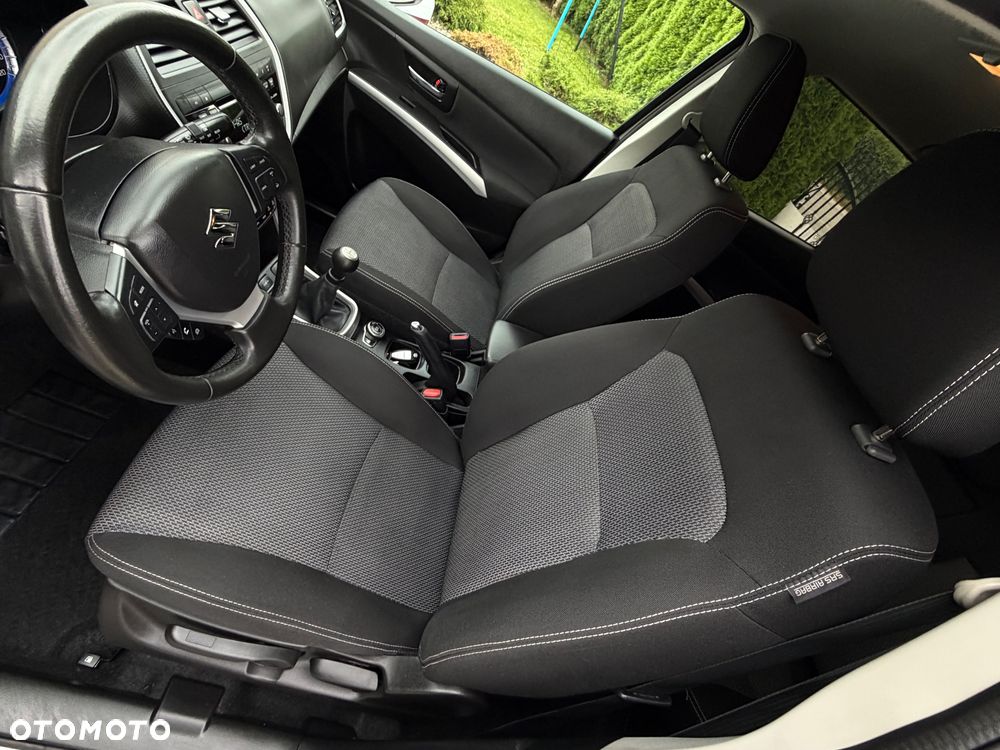 Suzuki SX4 S-Cross 1.6 VVT 4x4 limited - 25
