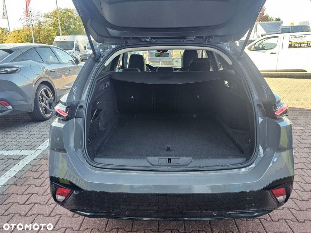 Peugeot 308 1.5 BlueHDi Allure S&S EAT8 - 8
