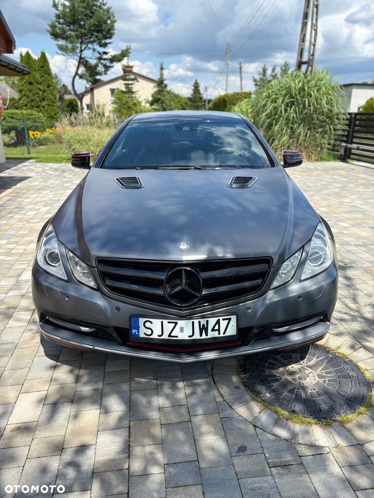 Mercedes-Benz Klasa E - 9