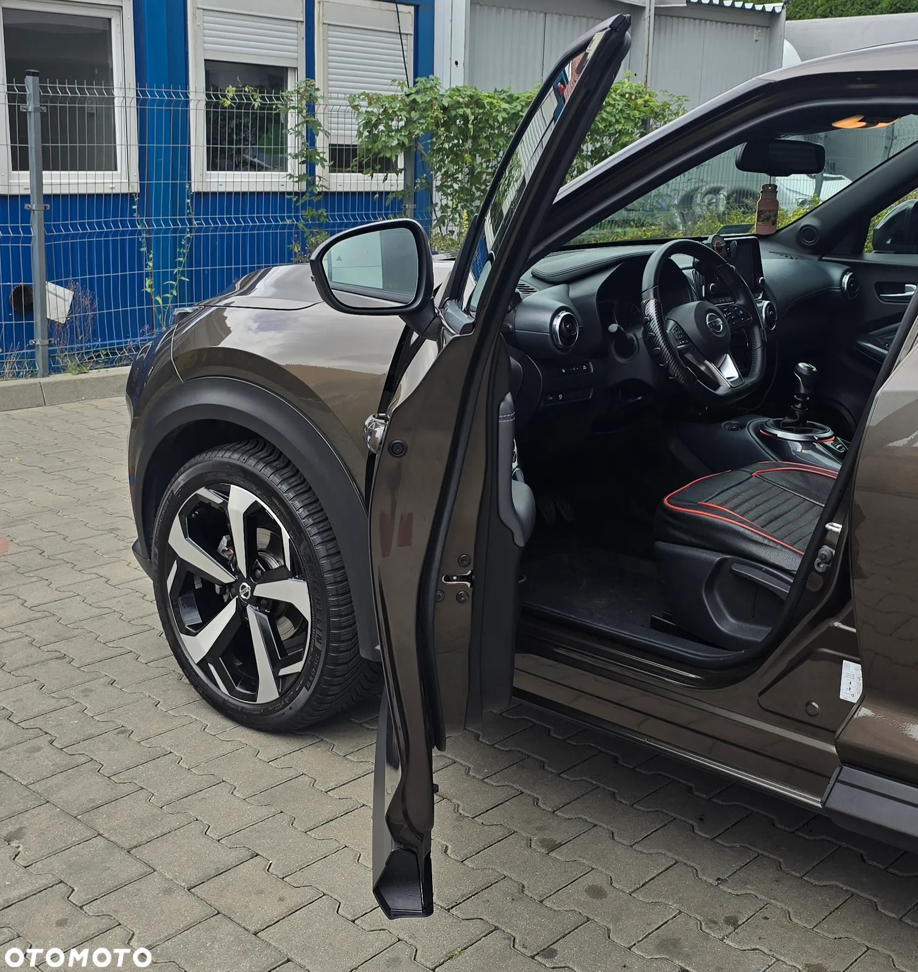 Nissan Juke 1.0 DIG-T Tekna - 9