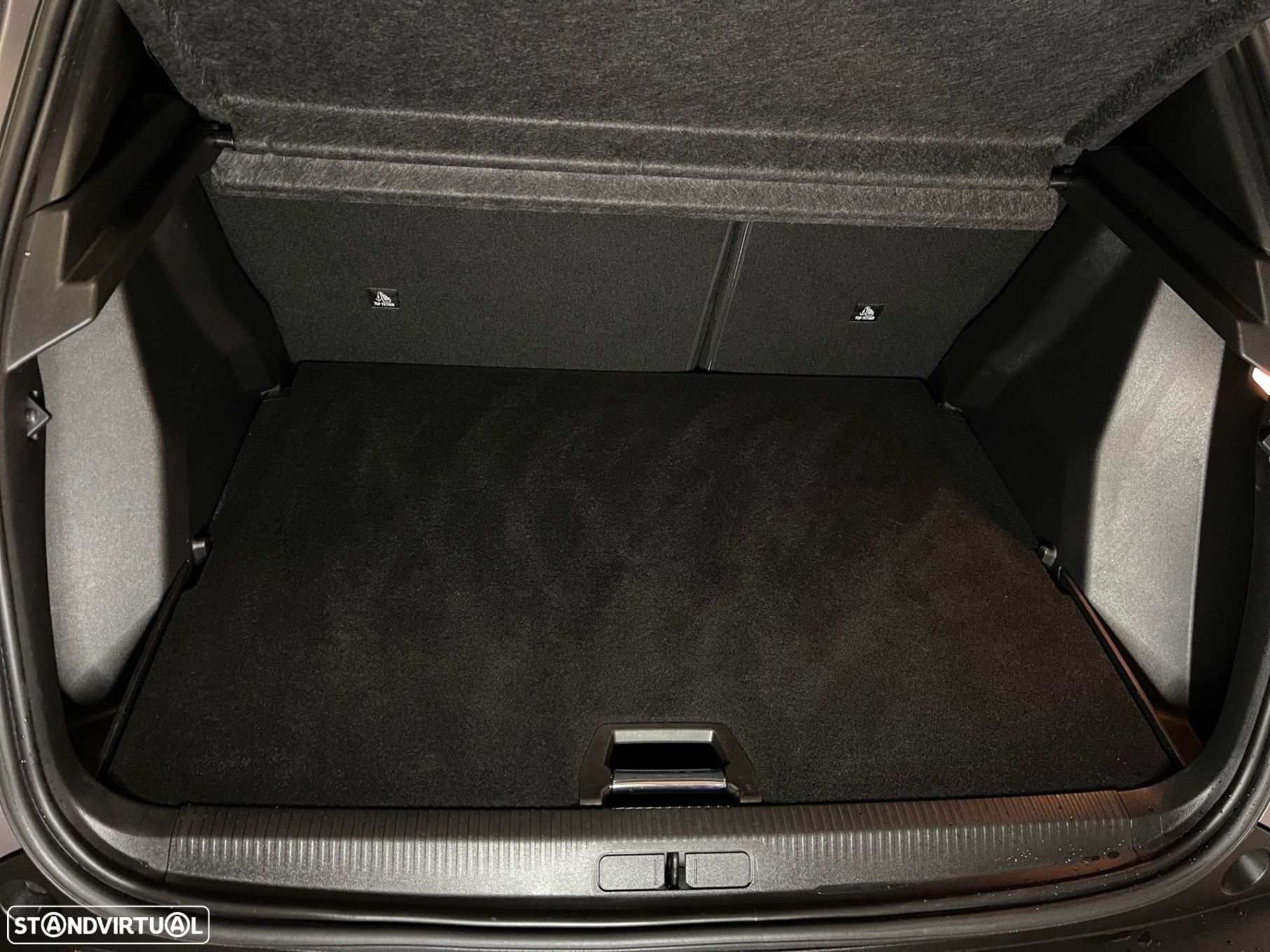 Peugeot 2008 - 34