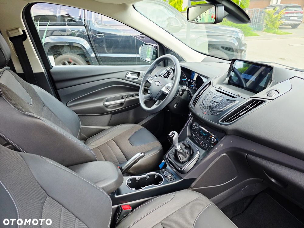 Ford Kuga 1.6 EcoBoost FWD Titanium ASS - 25