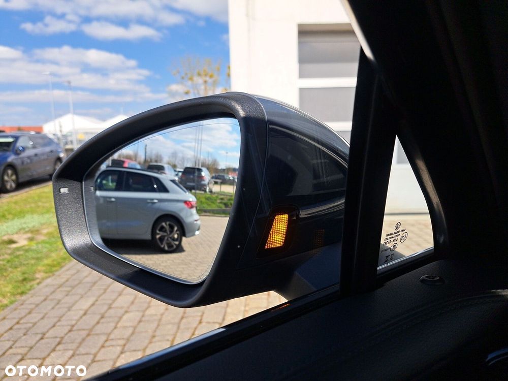 Volkswagen Tiguan 2.0 TDI 4Mot R-Line Plus DSG - 32