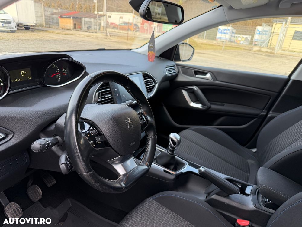 Peugeot 308 BlueHDi 130 Stop & Start Style - 7