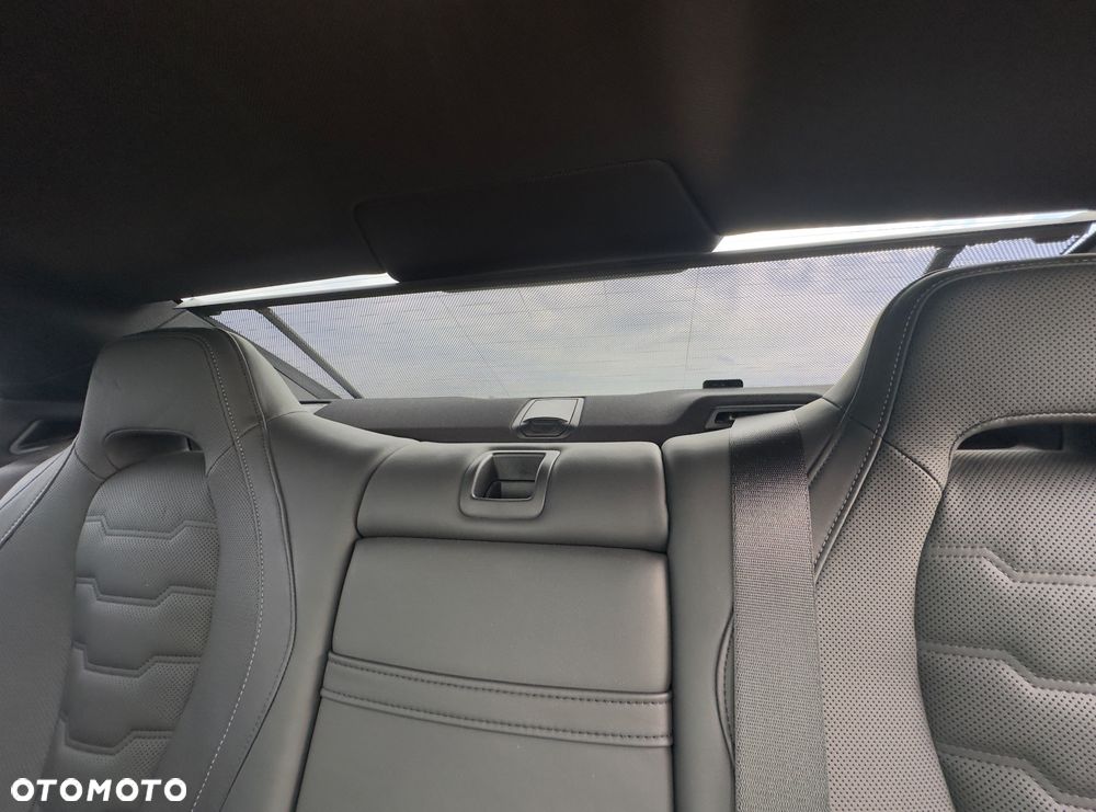 BMW Seria 8 - 22