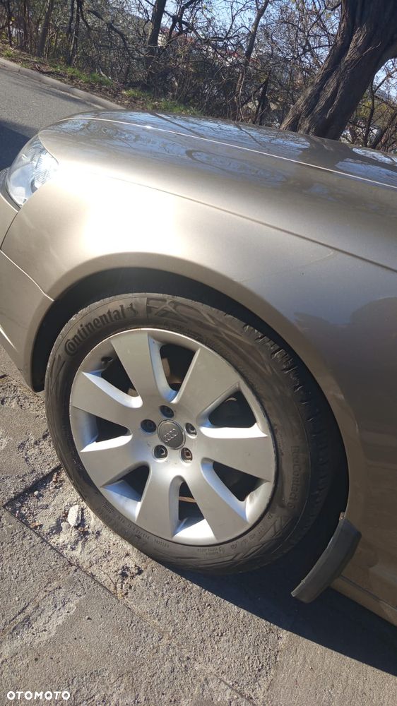 Audi A6 Avant 2.0T FSI - 14