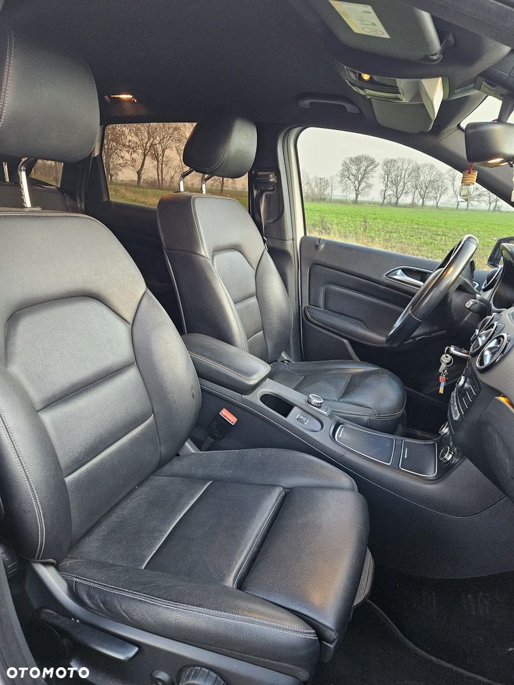 Mercedes-Benz Klasa B - 17