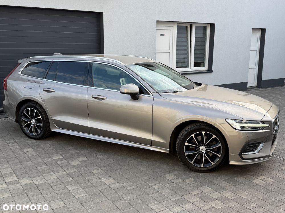 Volvo V60 B4 B DKG Inscription - 19