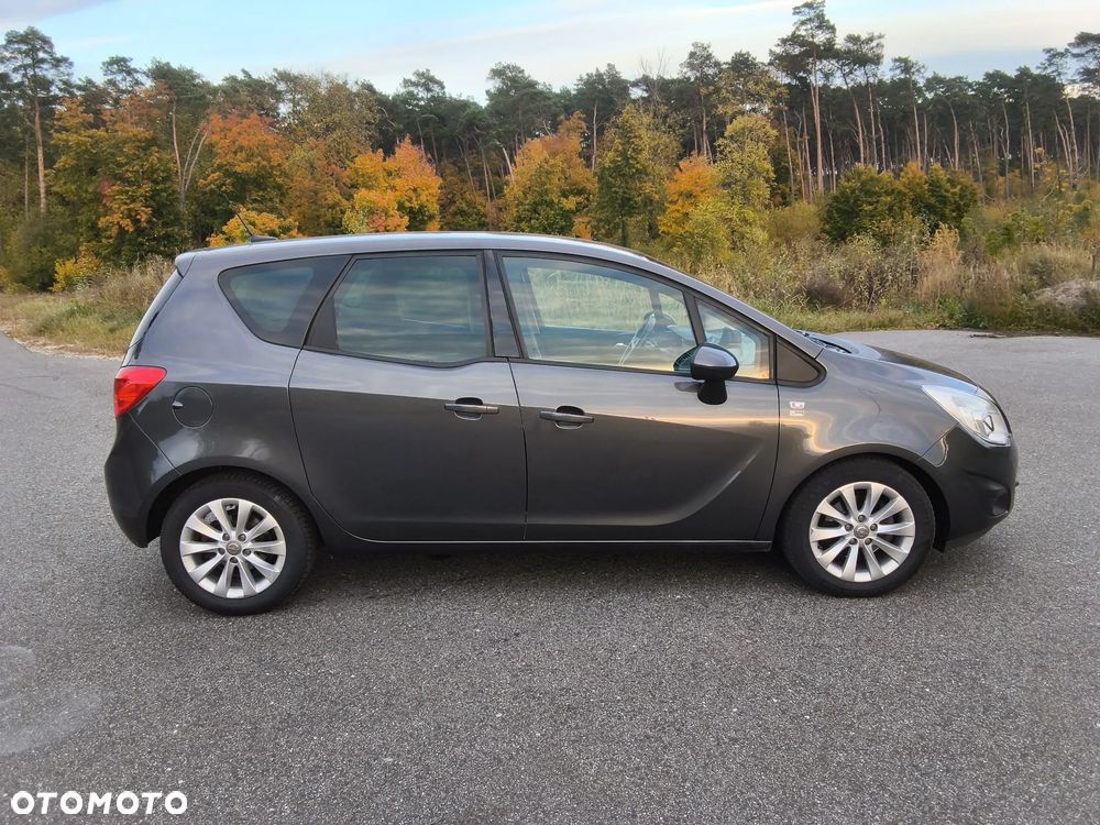 Opel Meriva - 8