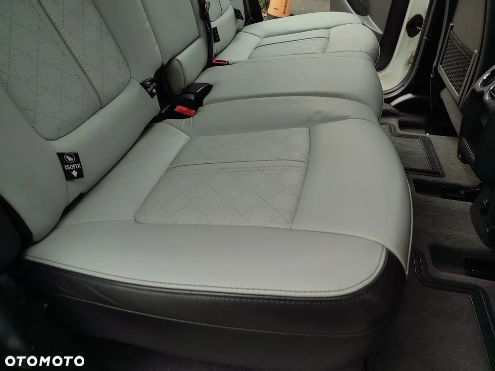 Peugeot 3008 HDi FAP 150 Roland Garros - 23