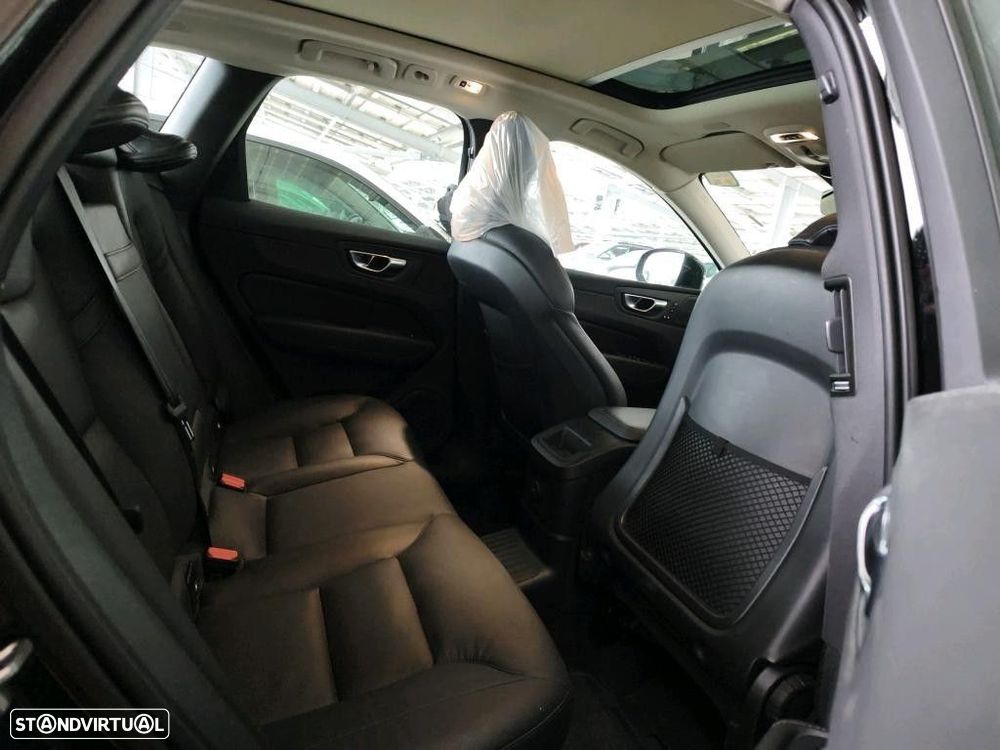 Volvo V60 2.0 T6 AWD TE Inscription - 8