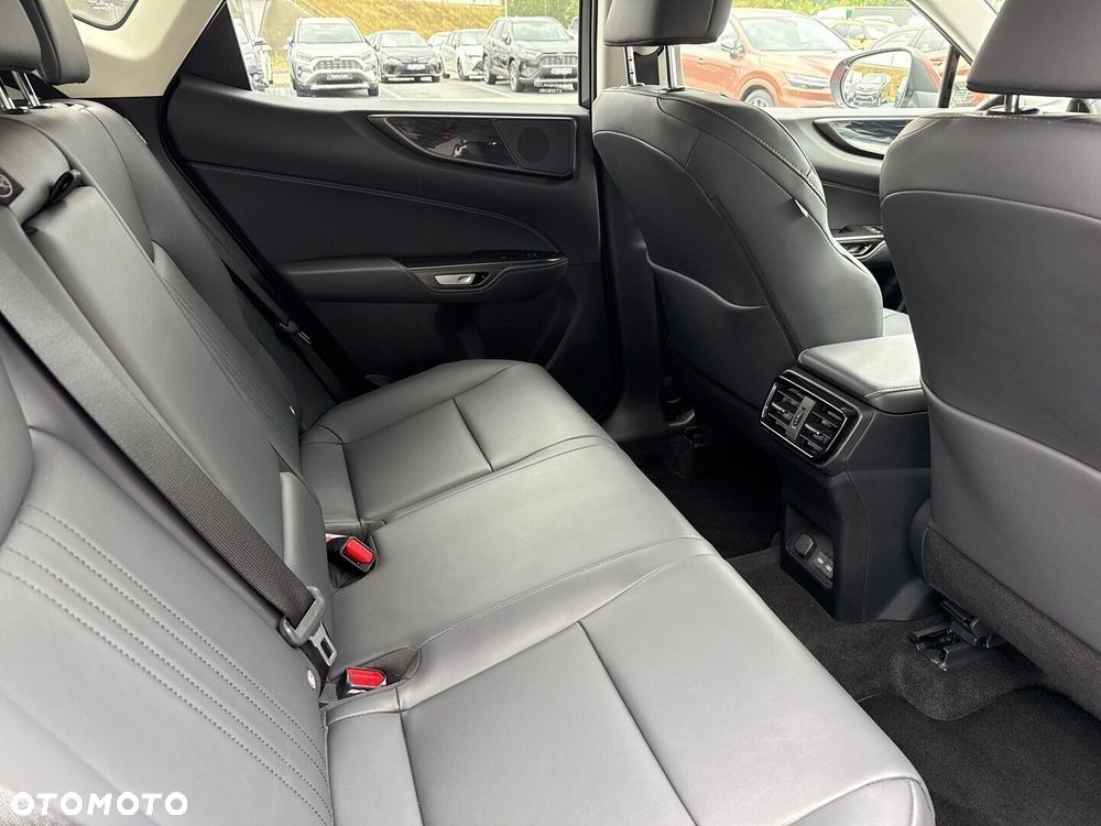 Lexus NX 350h Prestige AWD - 10